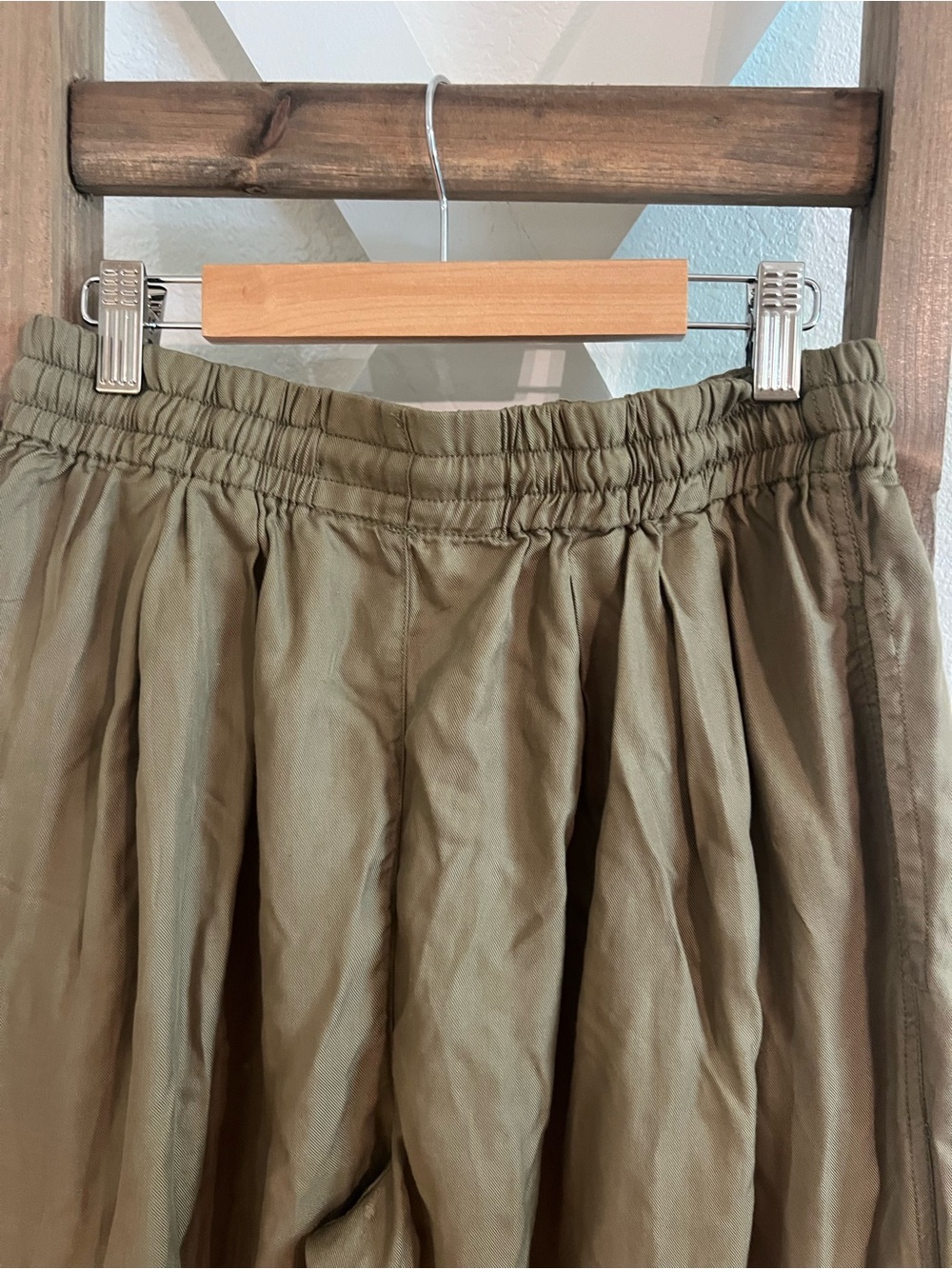 Free People Olive Green Cargo Drawstring Balloon Pants - Picture 5 of 6